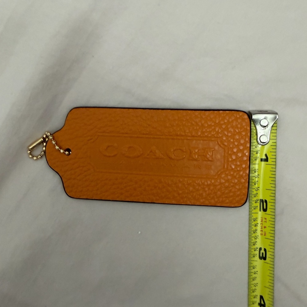 Coach Tan Leather Tag - Picture 3 of 5